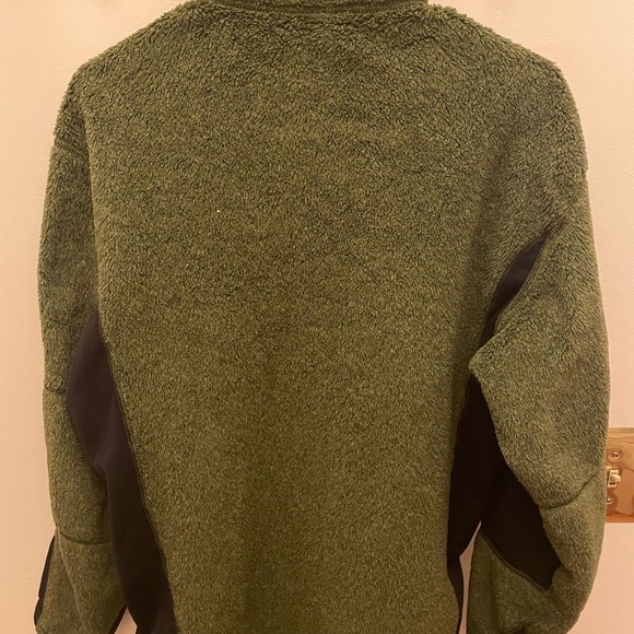 Patagonia Mens Renegade fleece jacket. Medium M. Green. EUC. Made in the USA! - Picture 5 of 5